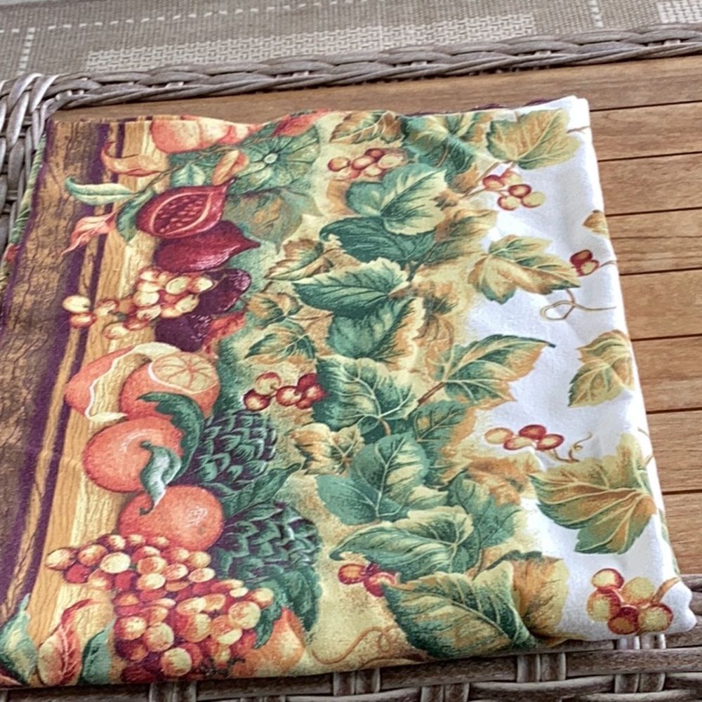 Festive Fall Table Cloth - Picture 2 of 3